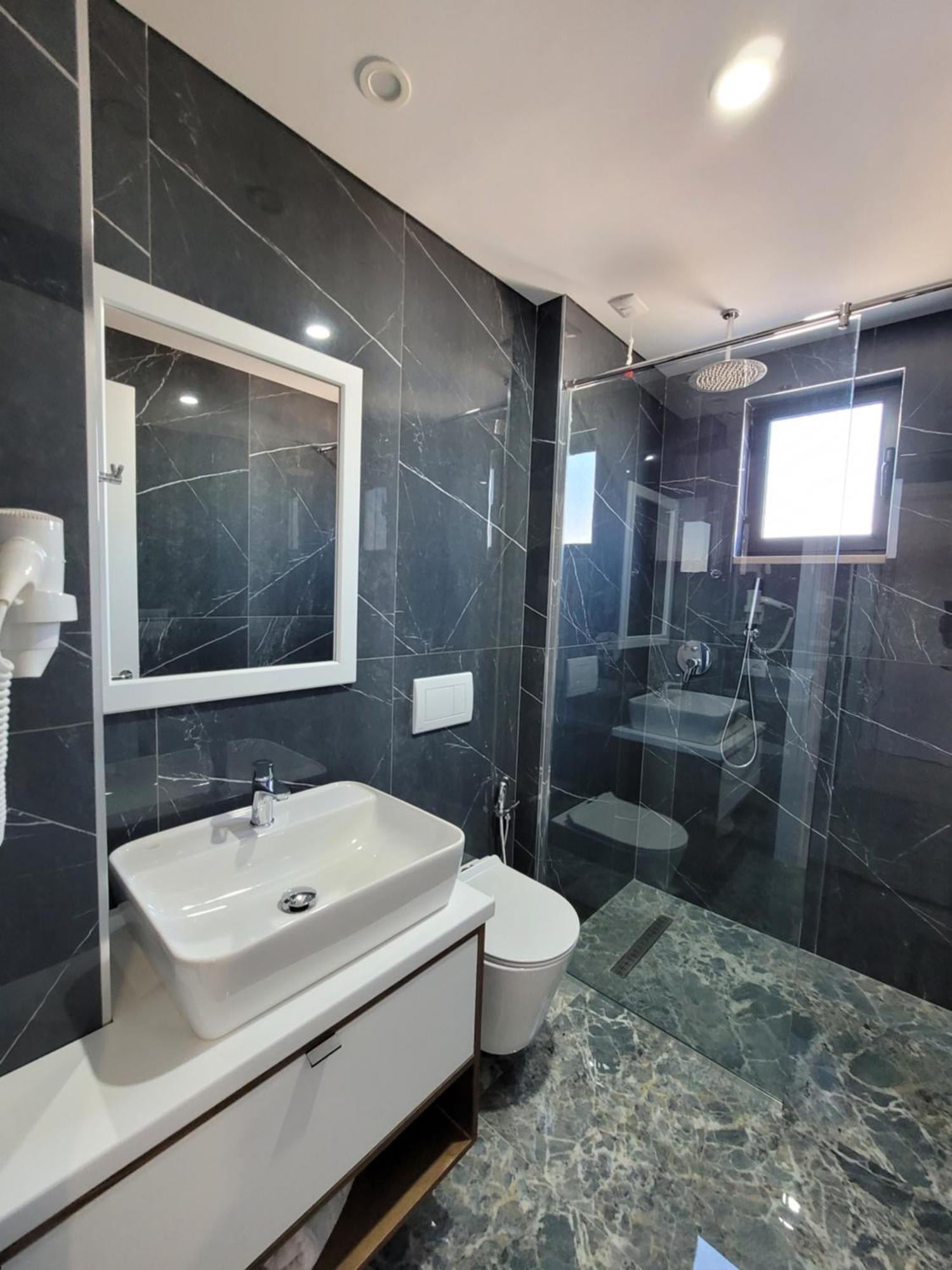 Prestige Hotel Ксамил Экстерьер фото