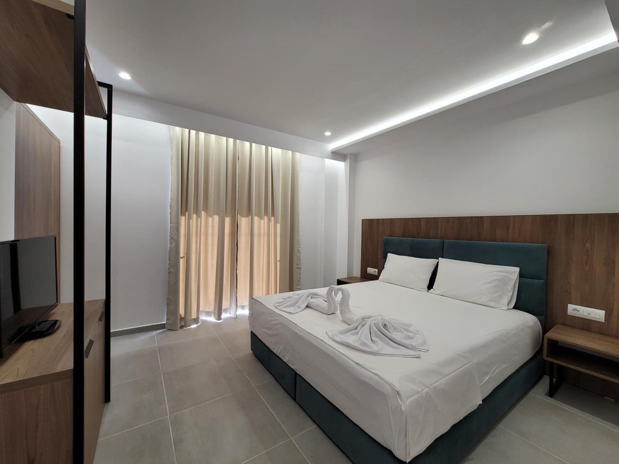 Prestige Hotel Ксамил Экстерьер фото