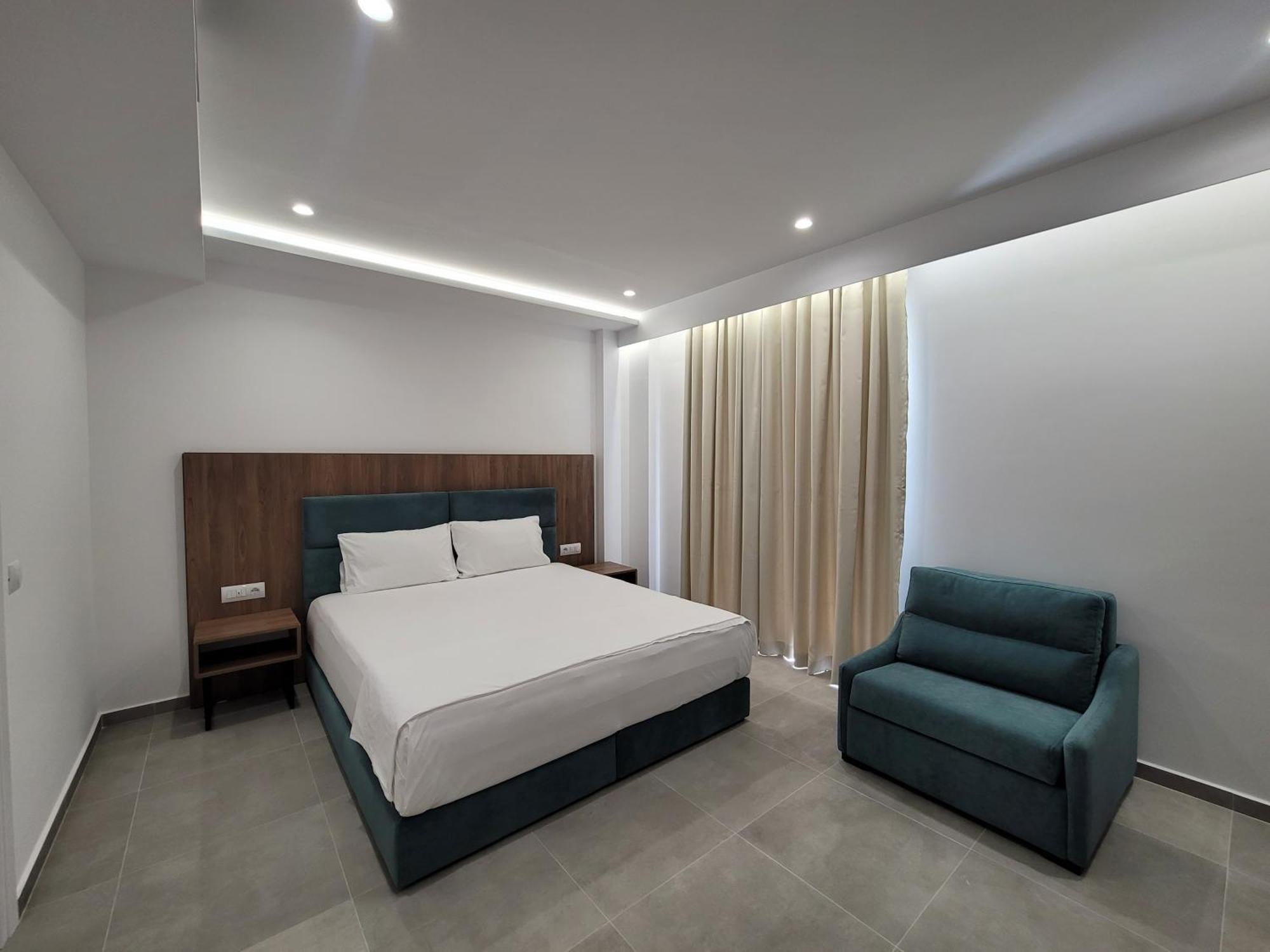 Prestige Hotel Ксамил Экстерьер фото